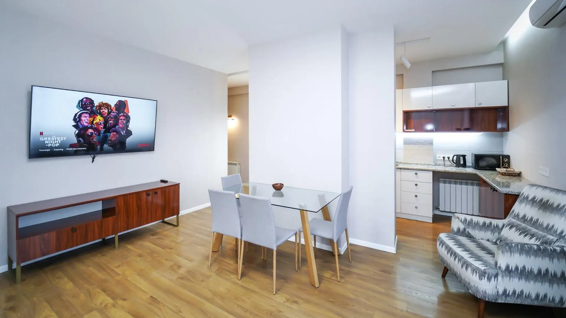 Apartment New Penthouse On Avenue Melikishvili, City Center Tbilisi