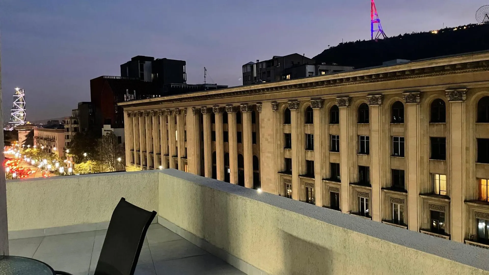 New Penthouse On Avenue Melikishvili, City Center Tbilisi Georgia